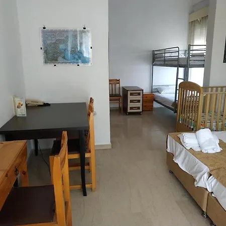 Hotel Aquarius 2*