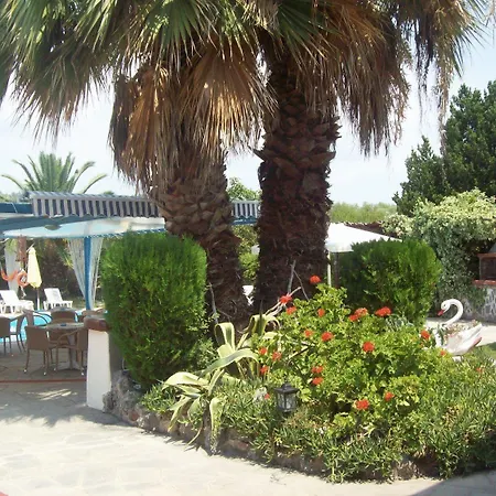 Aquarius Hotel 2*