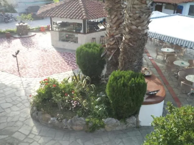Aquarius Hotel 2*