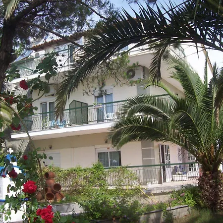 Aquarius Hotel Skála Foúrkas